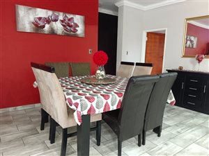 4 Bedroom Property for Sale in Wilkoppies North West